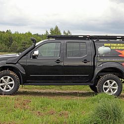 3143-progi-boczne-nissan-navara-d40-05-14-more-4x4-1687352468.jpg