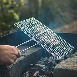 the-windmill-the-windmill-bbq-wire-mesh-rectangula-1-1634719859.jpg