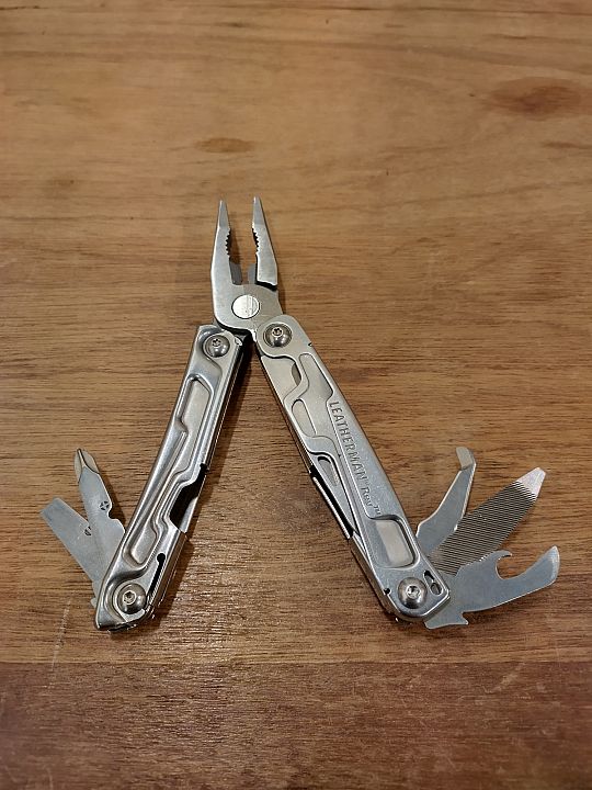 Leatherman-REV-1702730881.jpg