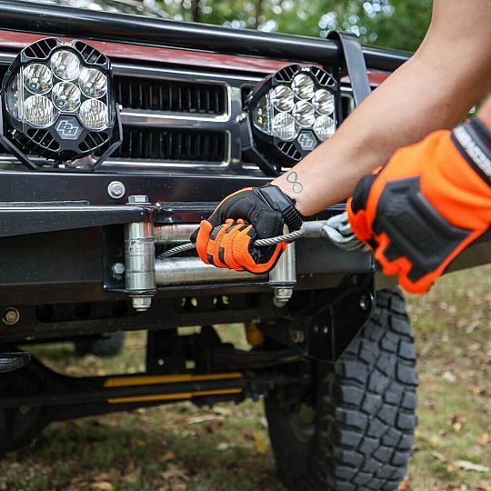 winching-off-road-4x4-winch-use-1662376007-1698131270-1698404791.jpg